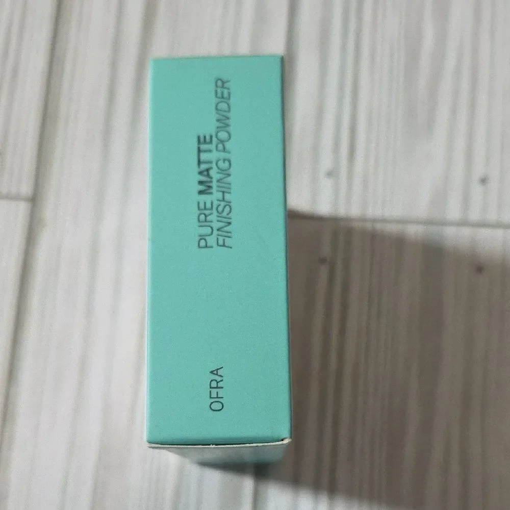 OFRA Pure Matte Finishing Powder in FAIR